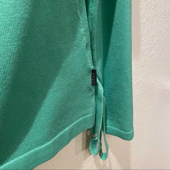 BCBGMAXAZRIA Turquoise Long Sleeve Top - Picture 5 of 6